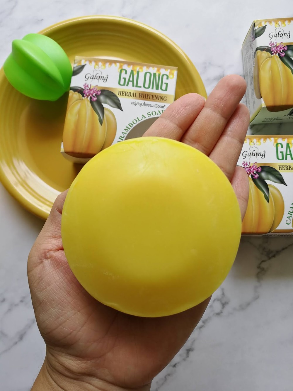 Galong การองสบู่สมุนไพรมะเฟืองแท้ 150g