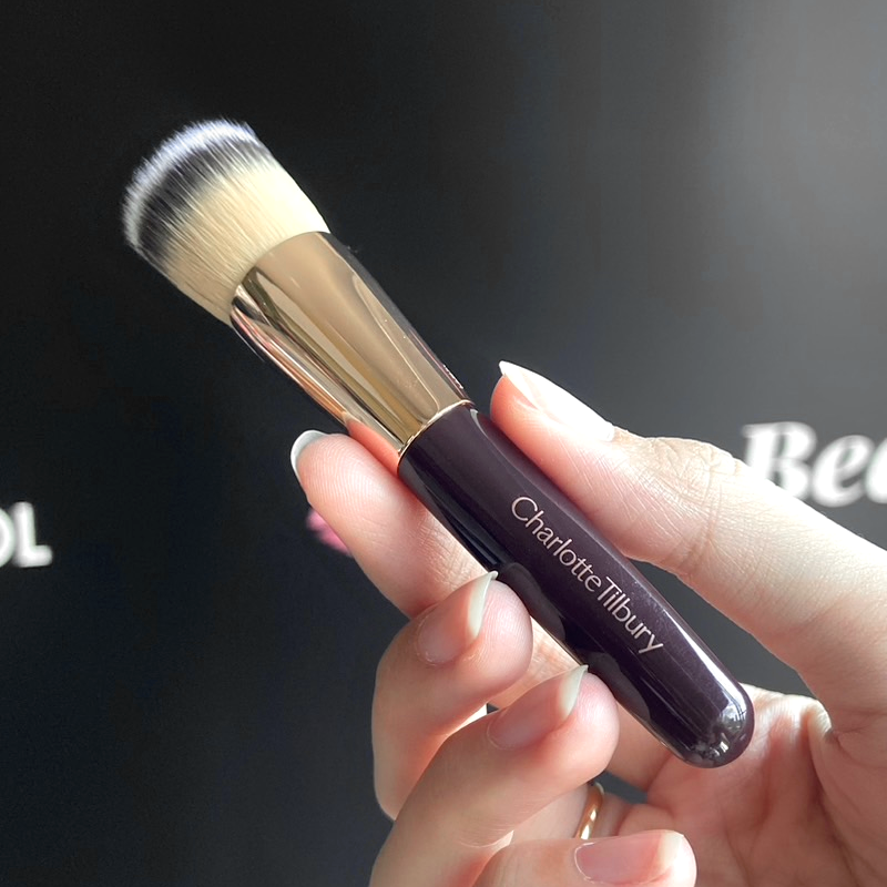 Charlotte Tilbury Foundation Brush Mini 10cm