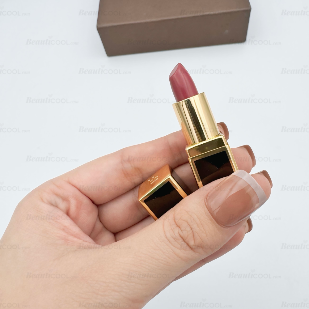 Tom Ford Lip Color 1g #19 Runway Rose, Tom Ford Lip Color ราคา , Tom Ford Lip Color รีวิว , Tom Ford Lip Color สีไหนสวย .ลิปสติก Tom FORD ราคา